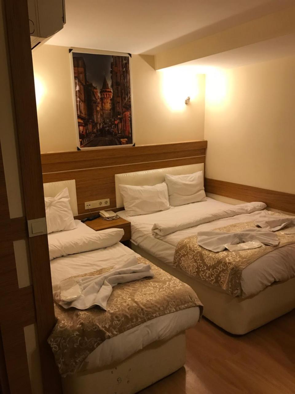 My House Laleli Hotel Istanbul Bagian luar foto
