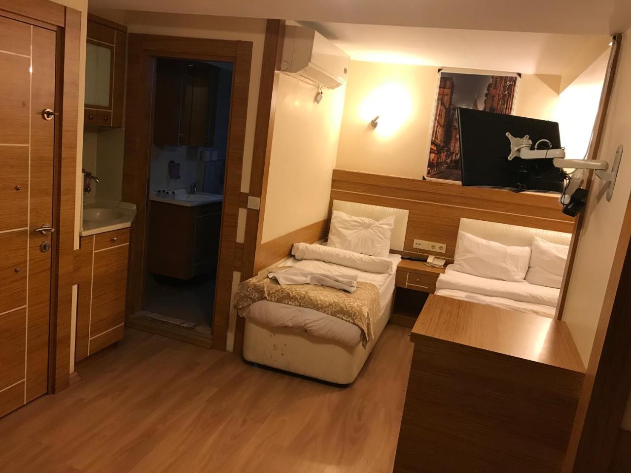 My House Laleli Hotel Istanbul Bagian luar foto